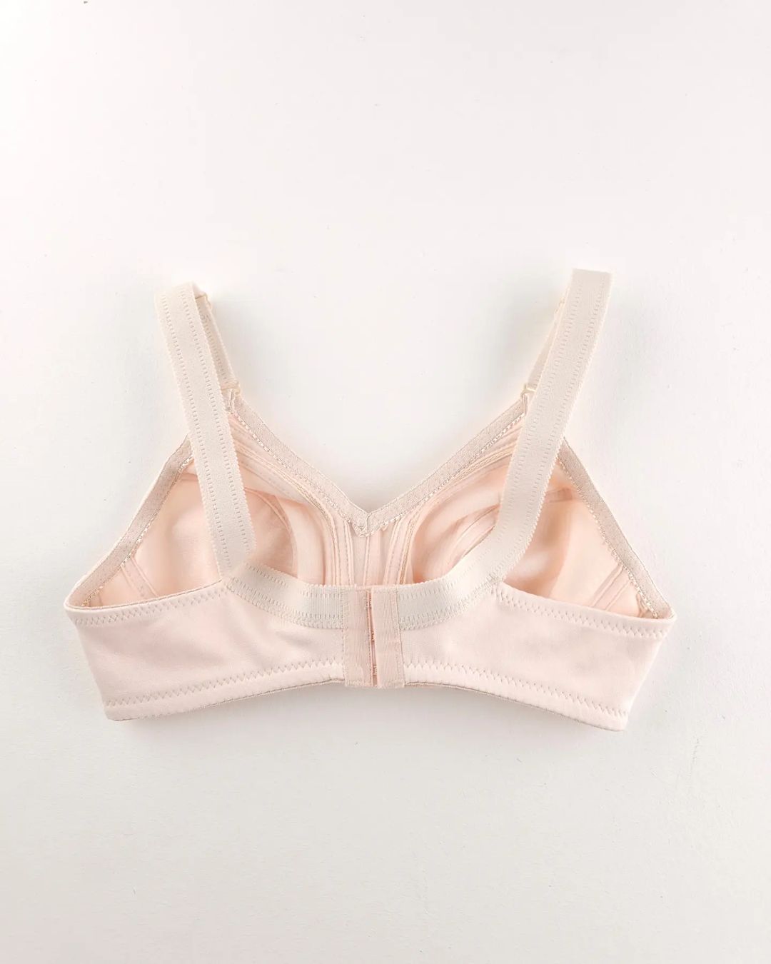 Luxurious Women’s Seamless Padded Cups Wireless Bra (Beige & Black) Pack of-2