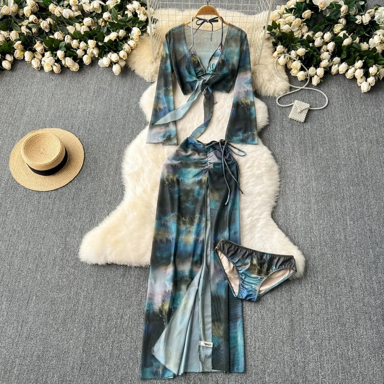 Chic Tie-dye Three-piece Beachwear Set