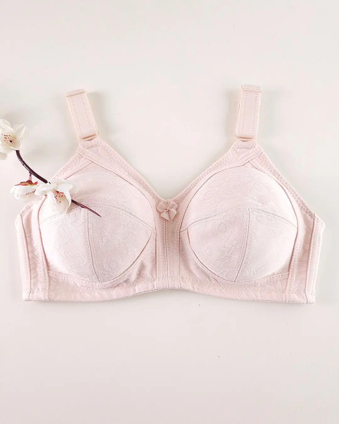 Premium Women Padded wireless Bra Light Pink