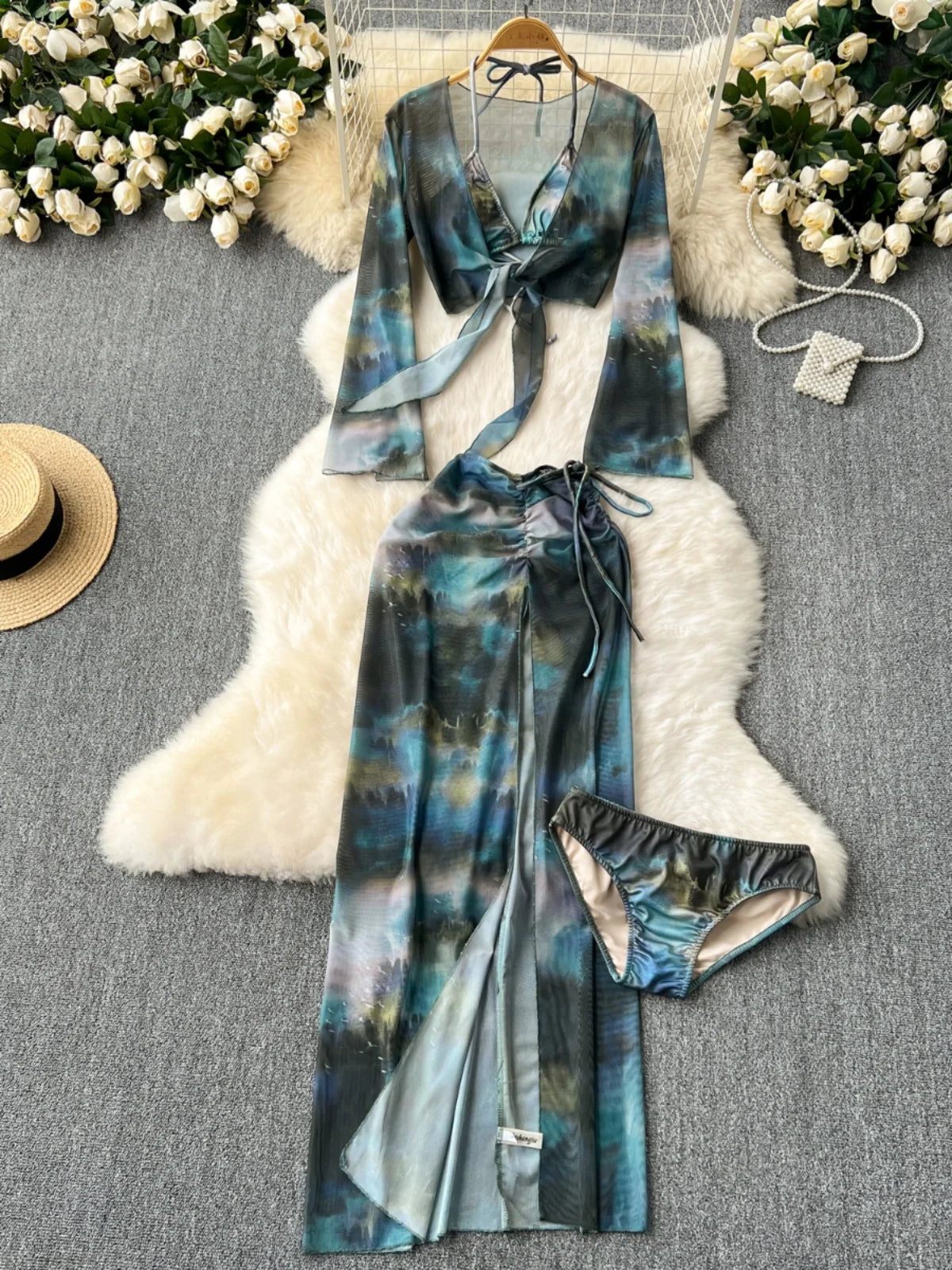 Chic Tie-dye Three-piece Beachwear Set